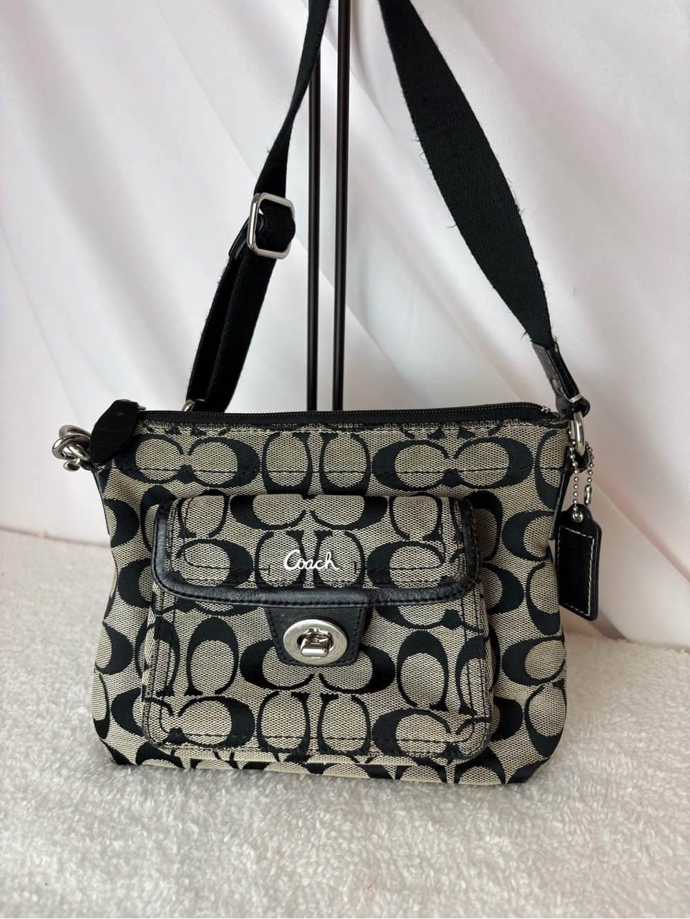 Coach Black and Tan Signature Crossbody with Turn-Lock Pocket - Picture 3 of 16